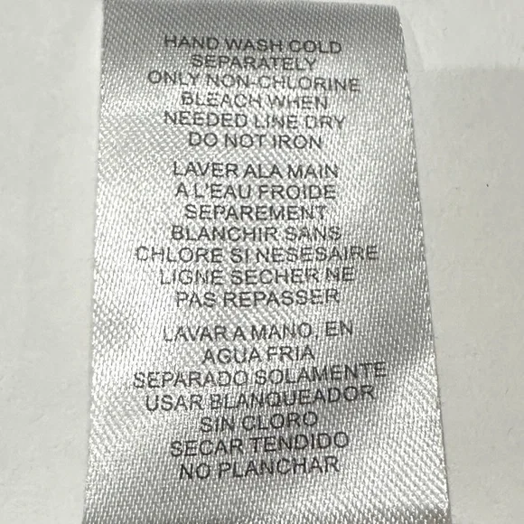 Women’s Tommy Bahama Black Pearl Ruched V-neck One Piece Swimsuit - Picture 10 of 10